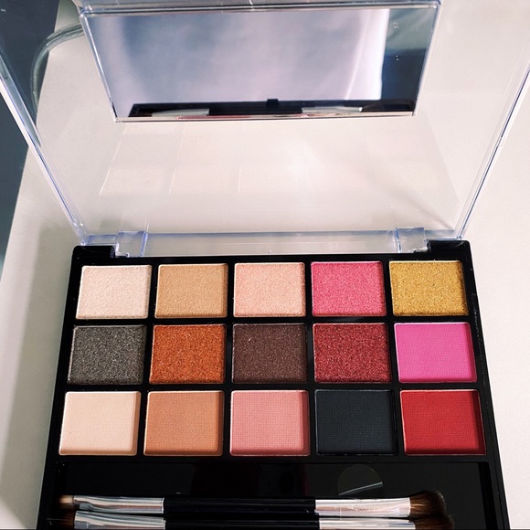 NWT RoseGold Palette HP🎉 - Picture 3 of 7